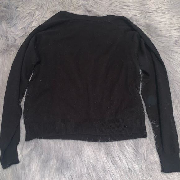 Sweater - Picture 3 of 3